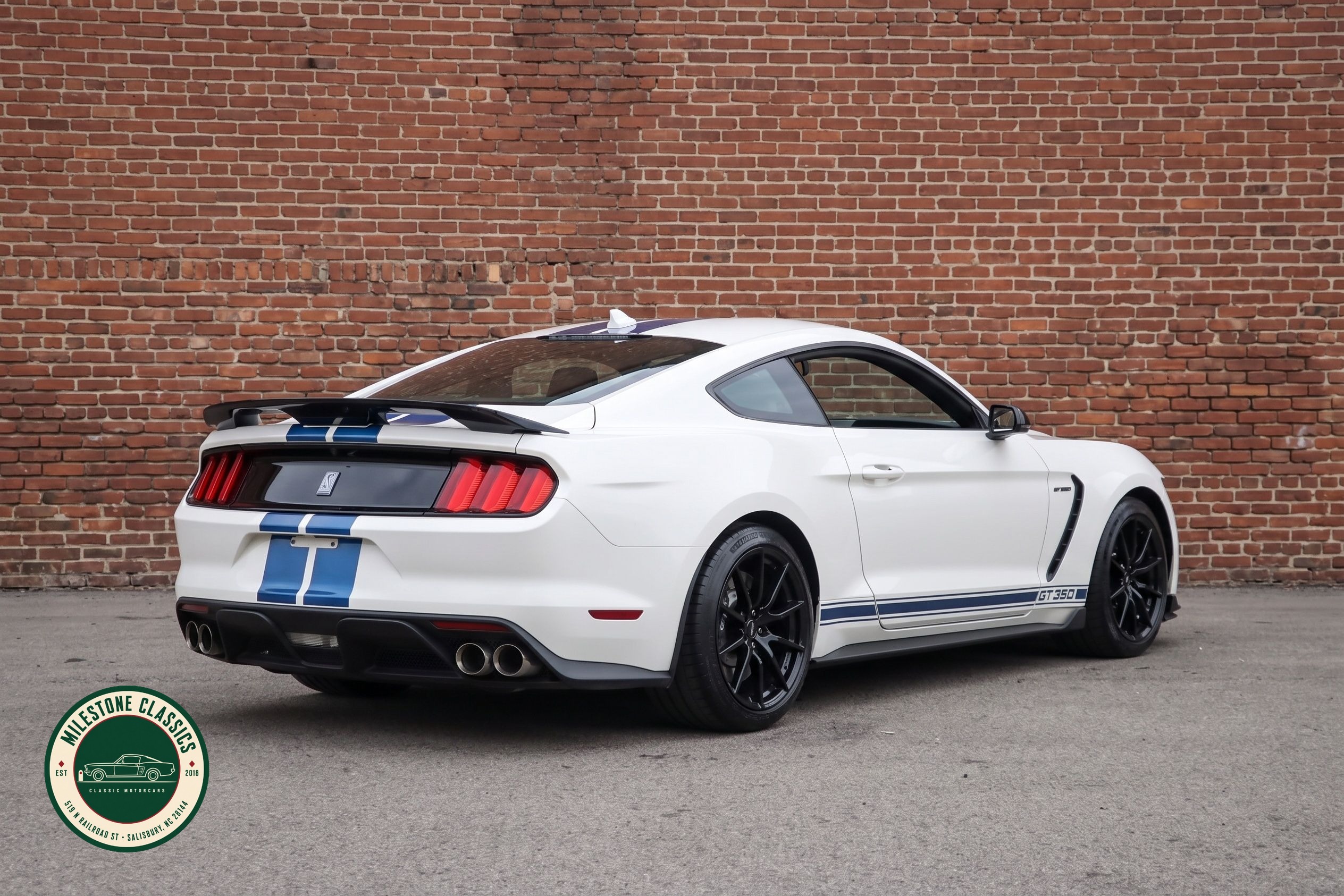 2020 Ford Mustang Shelby GT350 - Photo 3