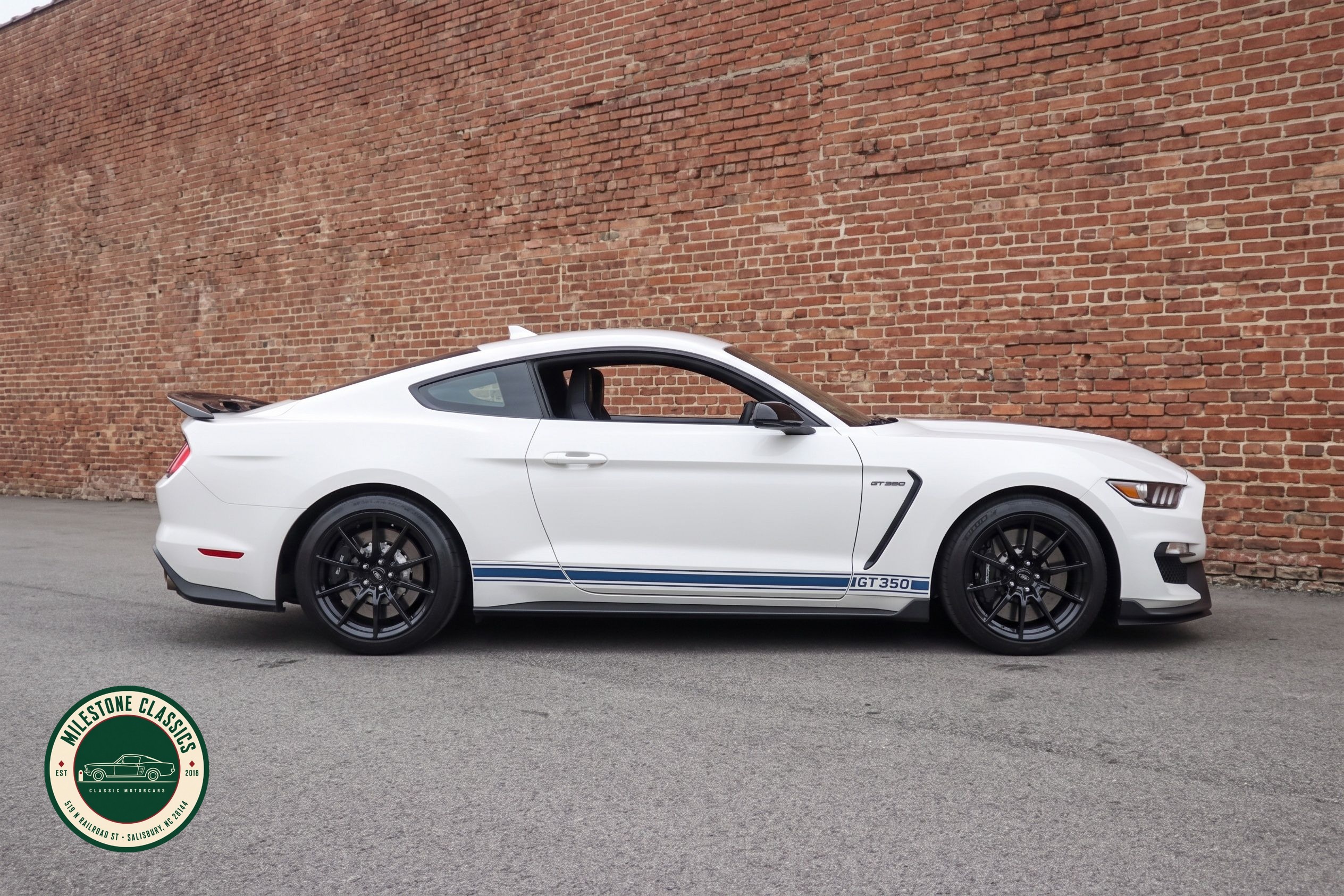 2020 Ford Mustang Shelby GT350 - Photo 5