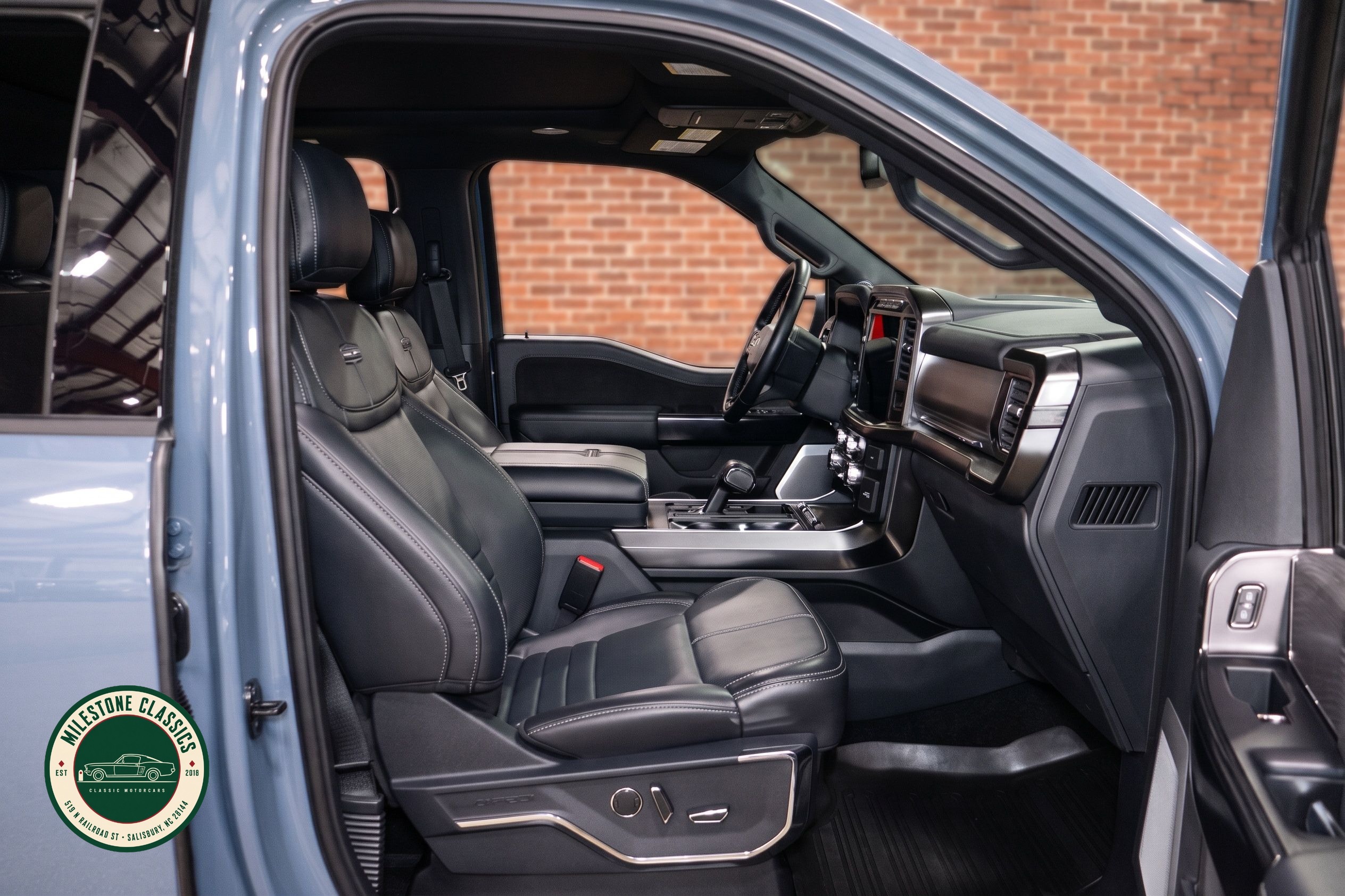 2023 Ford F-150 Lariat - Photo 9