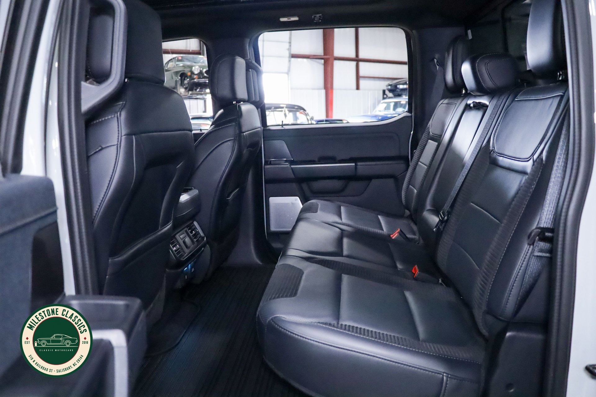 2023 Ford F-150 Raptor - Photo 41