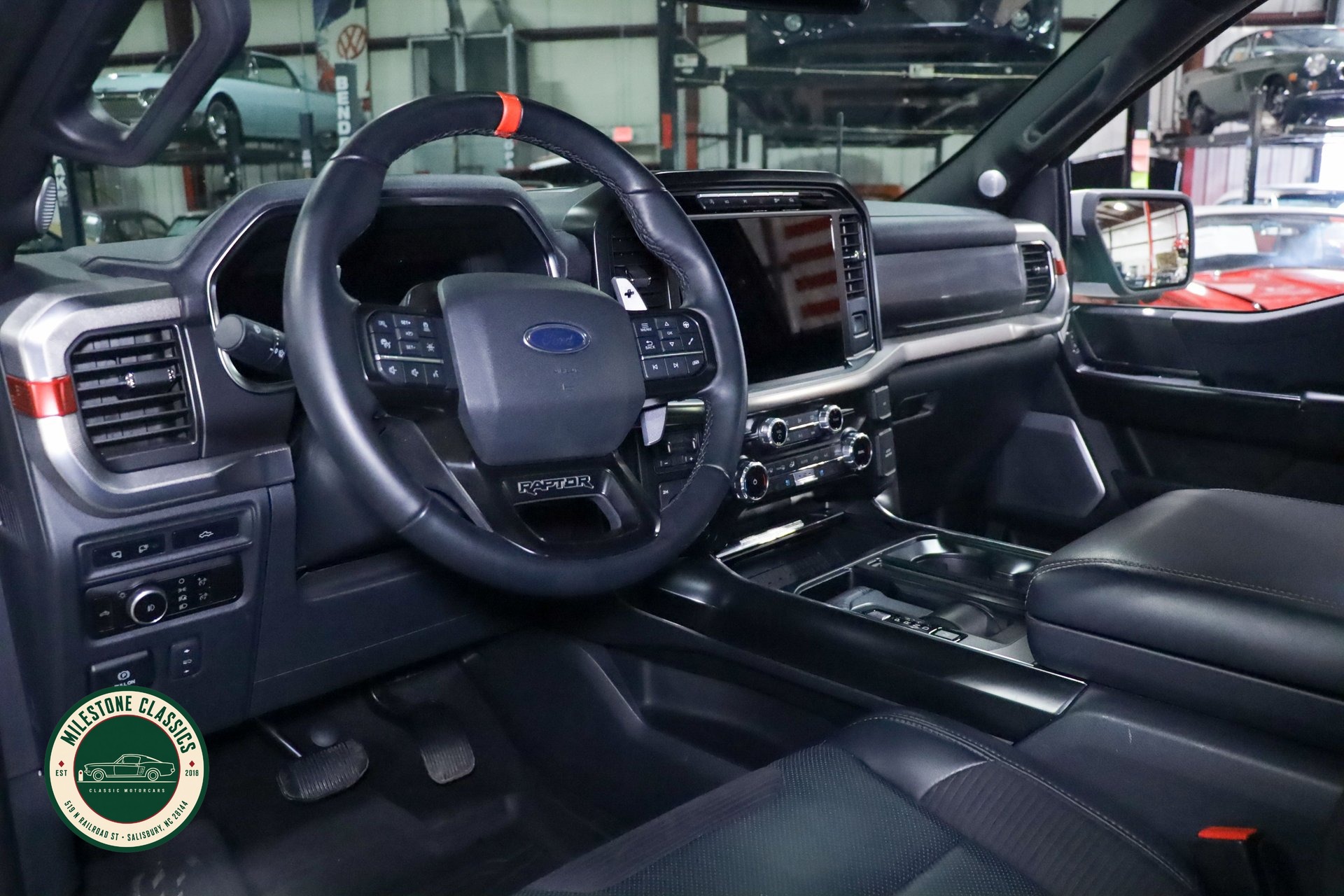 2023 Ford F-150 Raptor - Photo 48