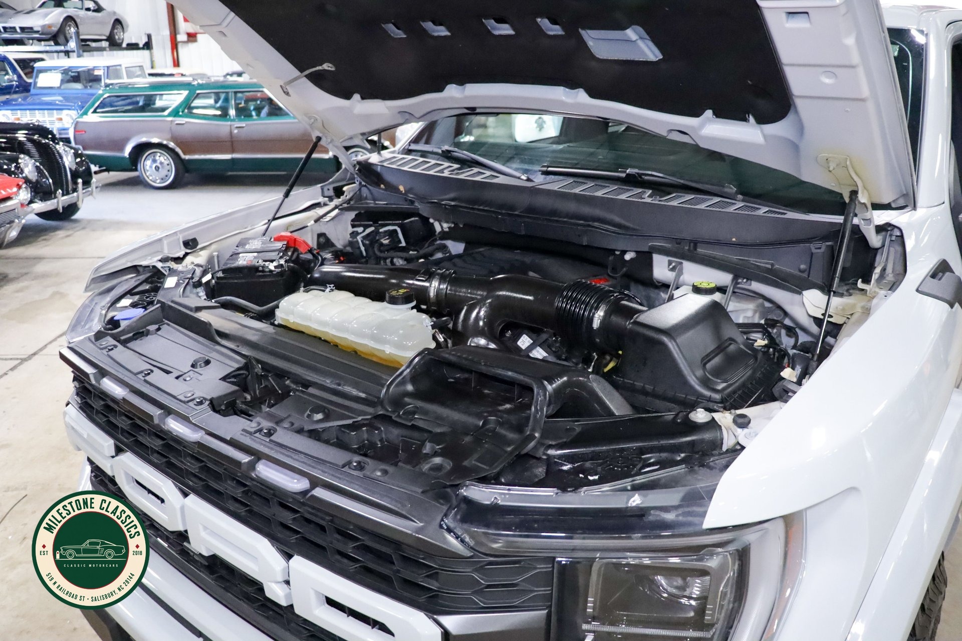 2023 Ford F-150 Raptor - Photo 69