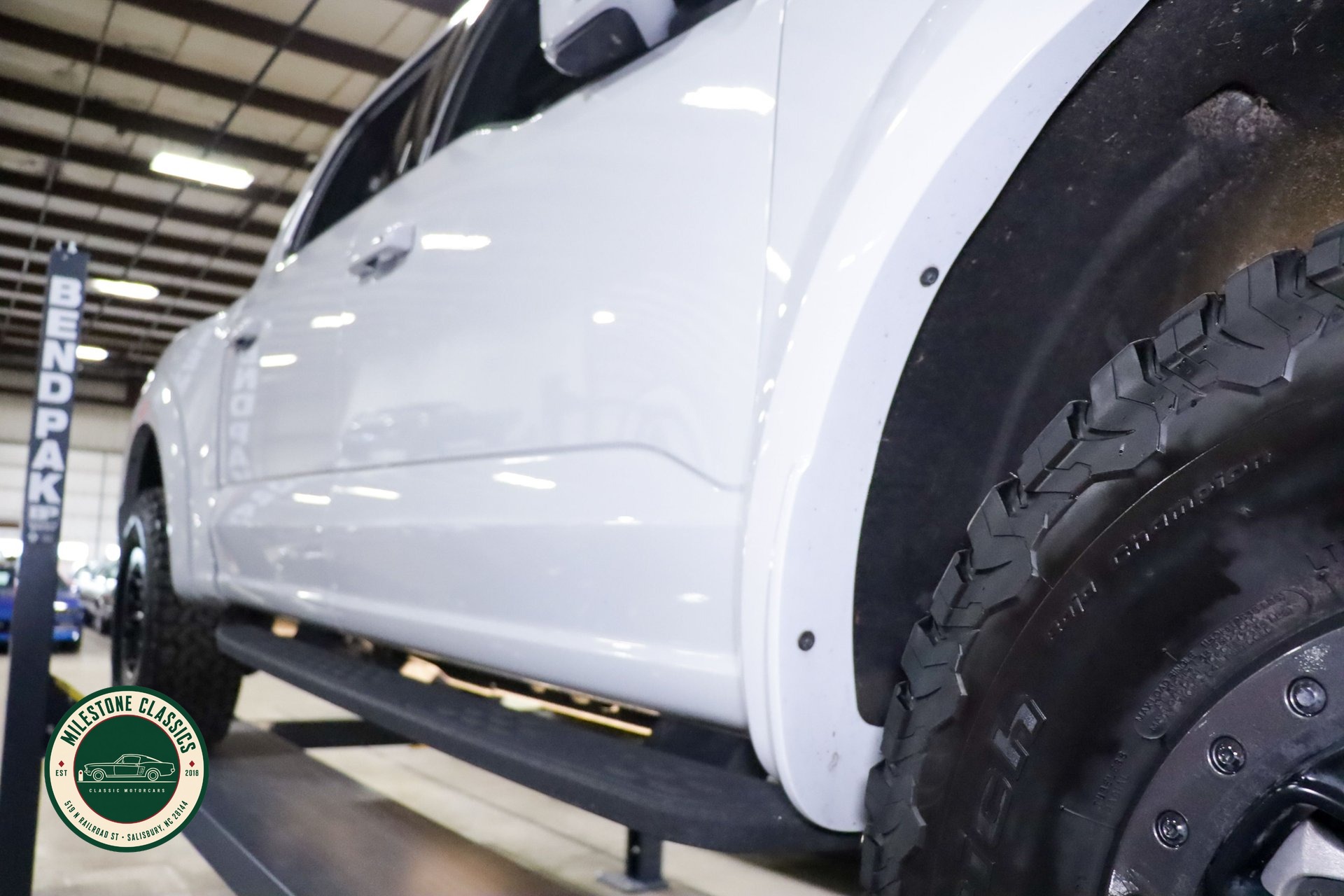 2023 Ford F-150 Raptor - Photo 96
