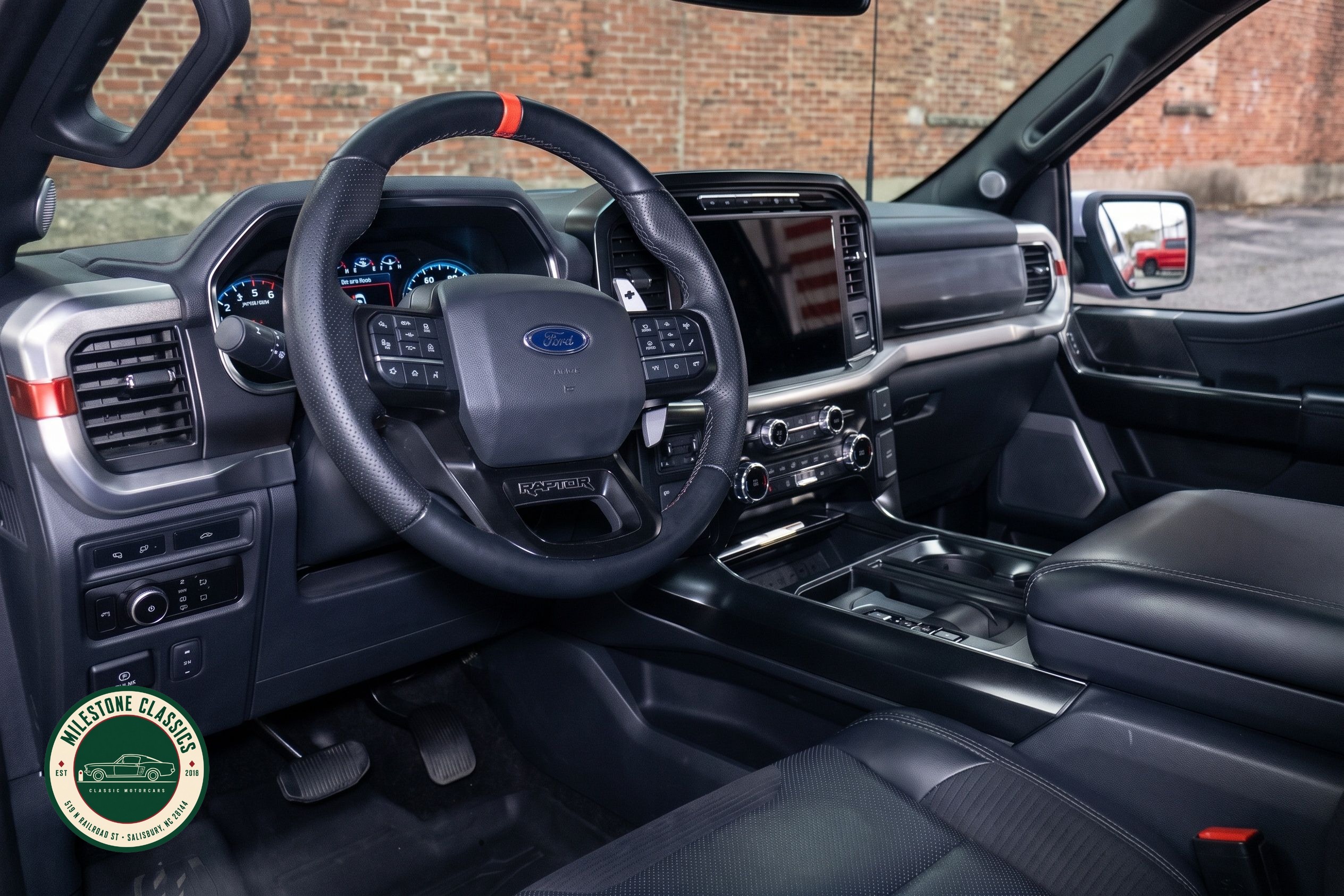2023 Ford F-150 Raptor - Photo 9